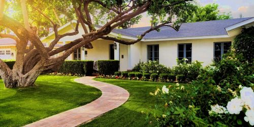Landscaping, Landscaping Company, Landscaping Contractor, Landscaping Company, Mulch Installation, Plant Installation, Flower Beds, Free Estimates